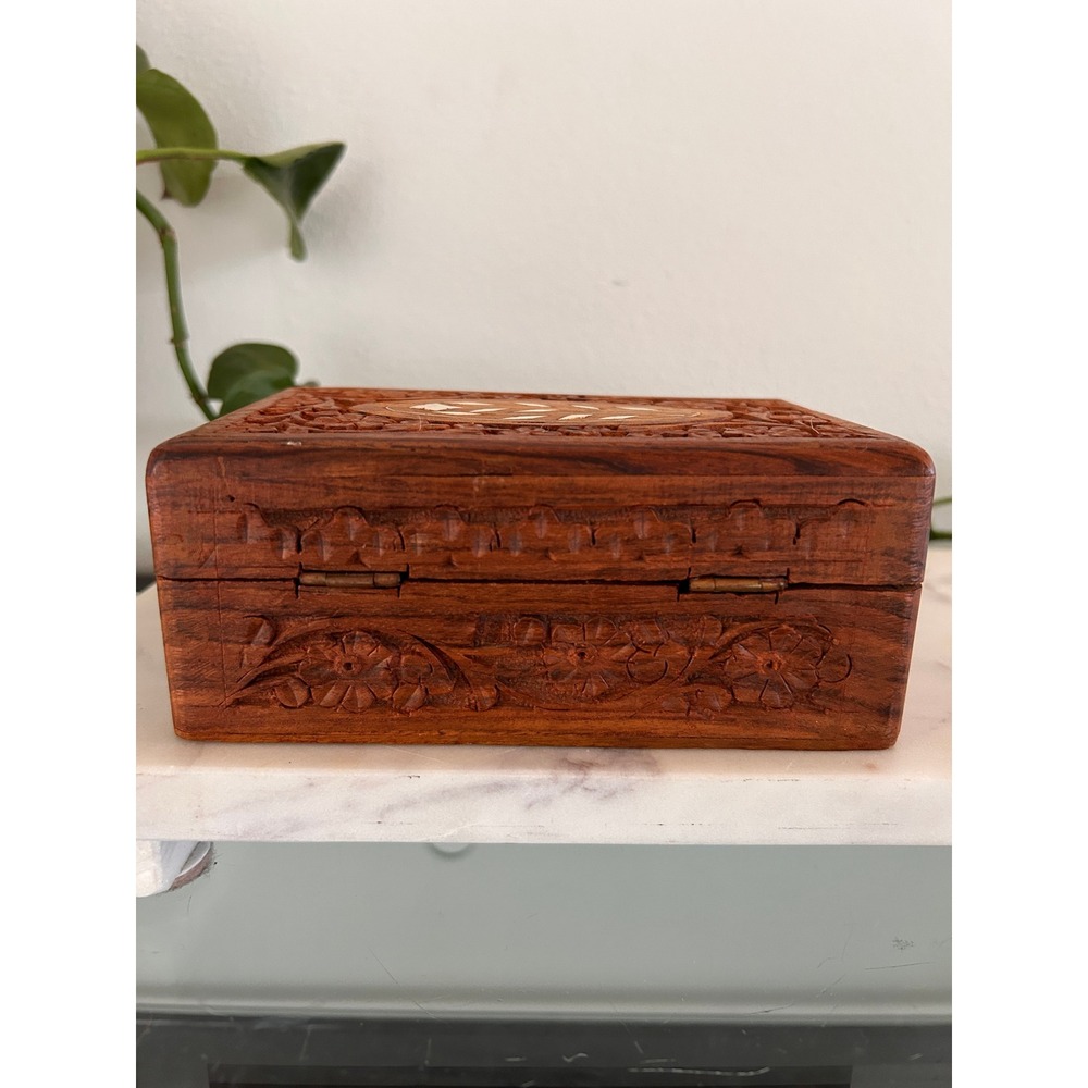 Vintage Hand Carved Floral Wood Jewelry Box Shell Inlay Blue Velvet Lined - Picture 5 of 16